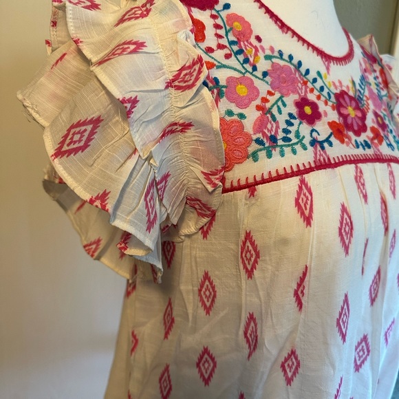 NWT πΈ Pink Aztec & Embroidered Ruffle Top πΈ - Picture 6 of 6